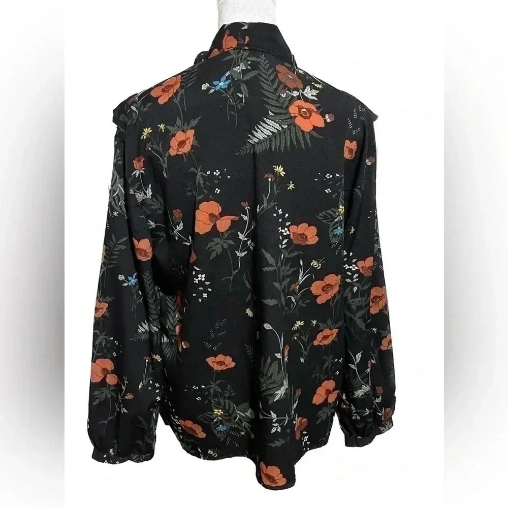 L.N.V black floral long sleeve top medium - Picture 5 of 10